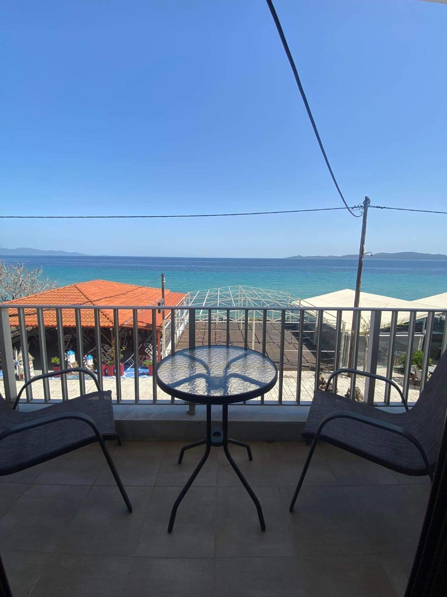 Diolkos Apartement Νέα Ρόδα Δωμάτιο φωτογραφία