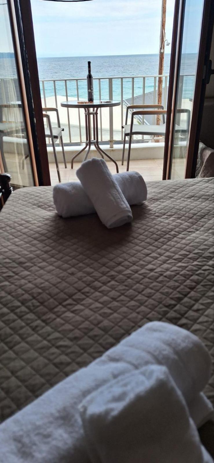 Diolkos Apartement Νέα Ρόδα Δωμάτιο φωτογραφία